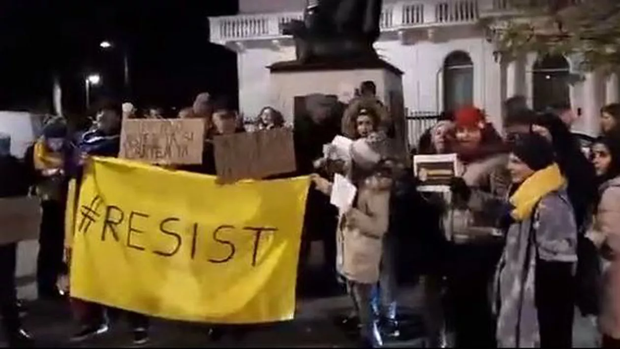 Modificările la legile justiției i-au scos în stradă și pe românii din DIASPORA: Proteste, organizate la Londra, Paris, Amsterdam, Milano sau Oslo (VIDEO)