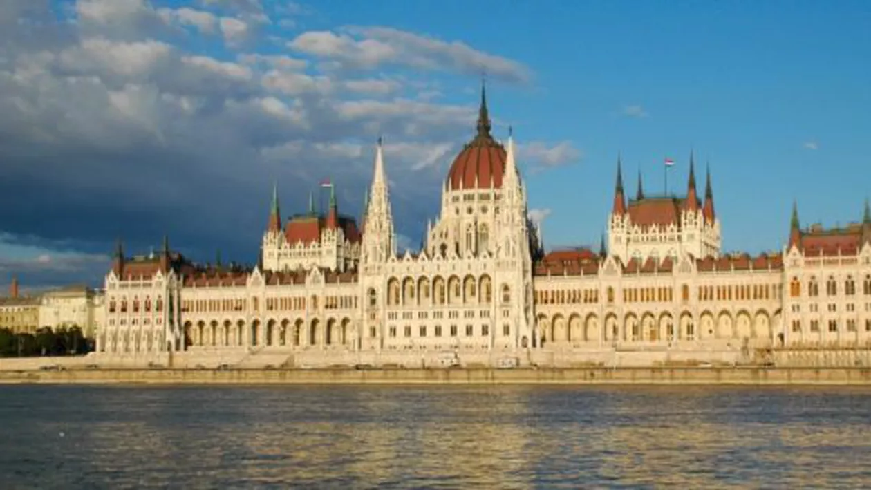 Mesajul politicienilor maghiari din Ungaria pentru români, de 1 decembrie (VIDEO)