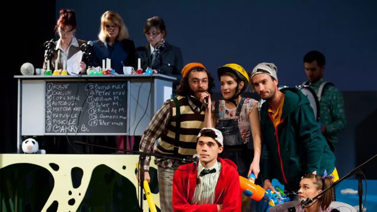 Piesa "Visătorul" de Ian McEwan, pusă în scenă la Teatrul Tineretului din Piatra Neamț (FOTO)