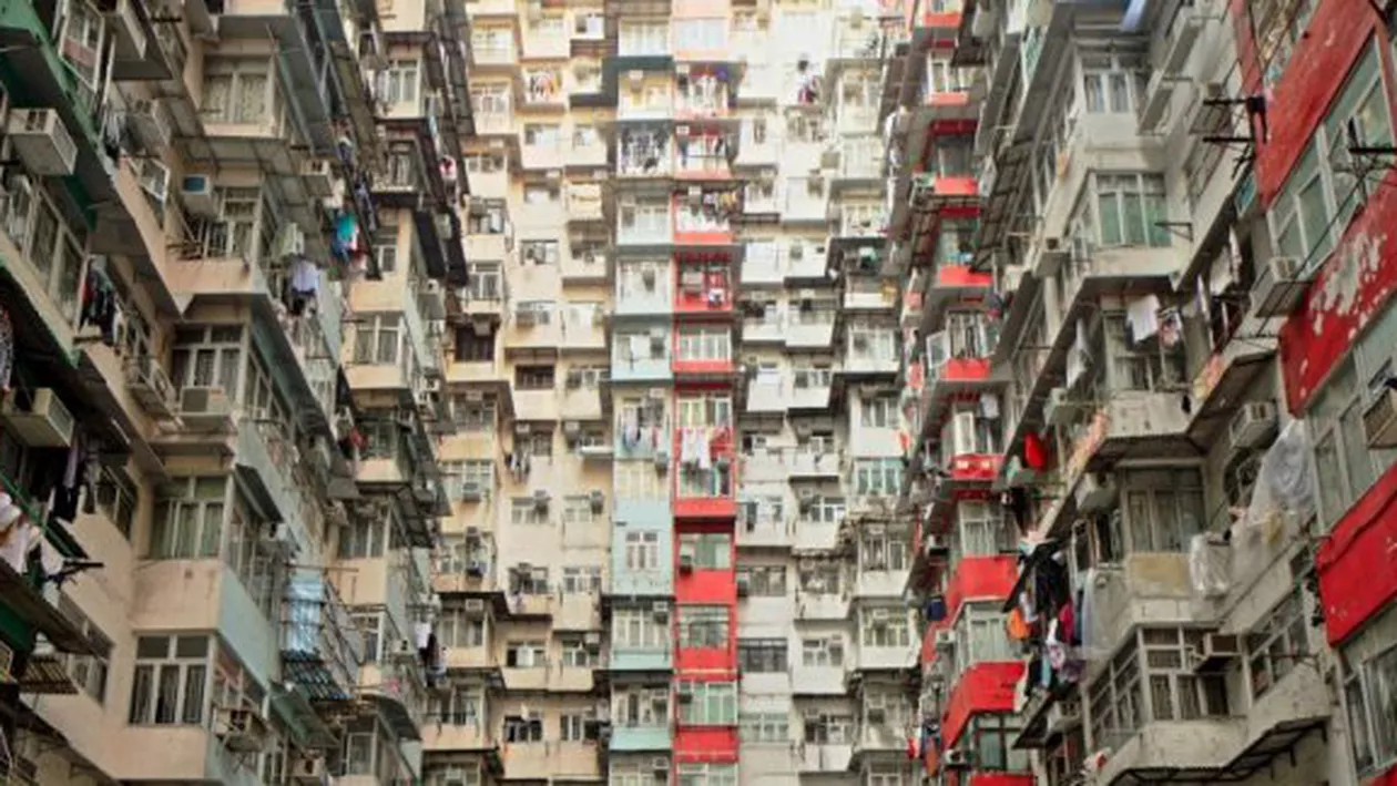 Apartamentul tău e prea mic? Ești NOROCOS! Iată cum arată „garsonierele-SICRIU” în care trăiesc chinezii săraci (FOTO)