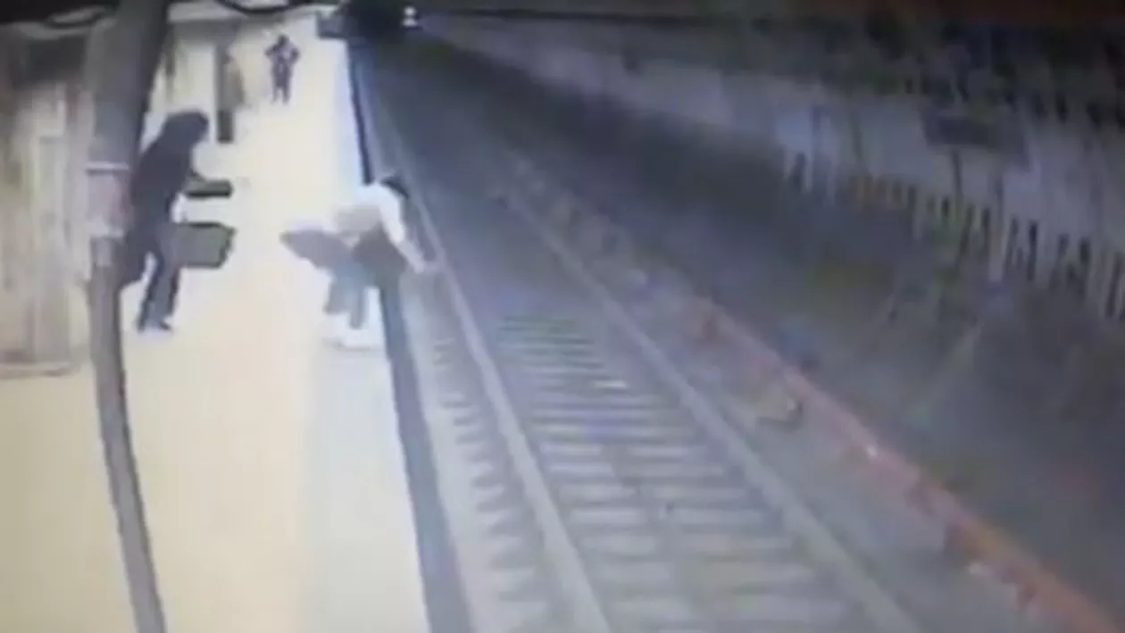 IMAGINI INCREDIBILE cu momentul CRIMEI de la stația de metrou din Dristor (VIDEO)