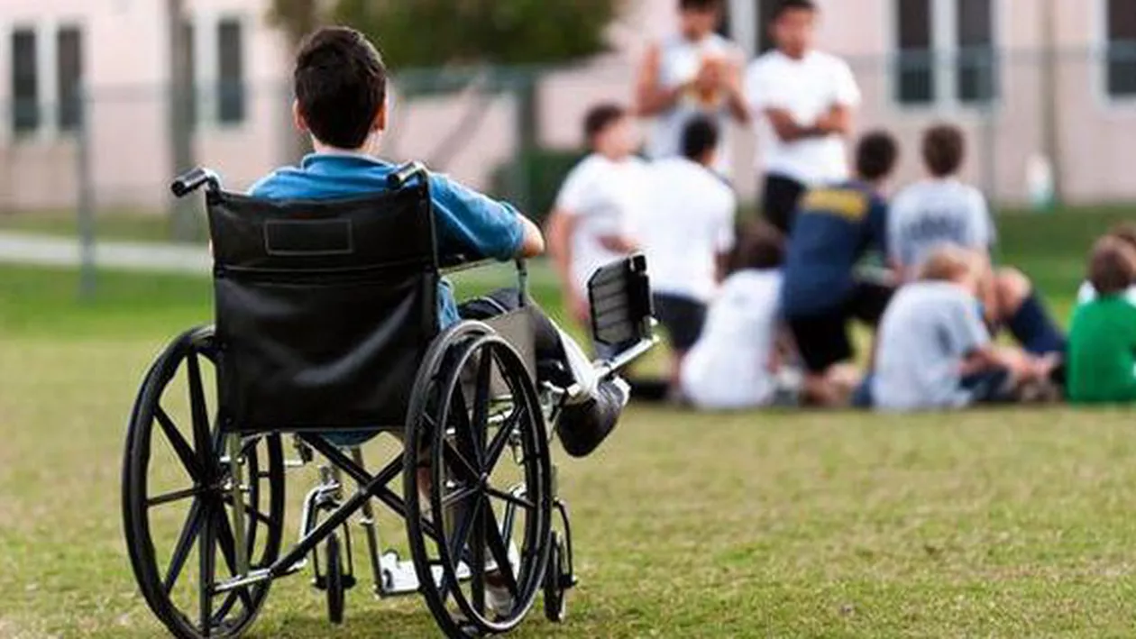 Primăria Capitalei: Peste 4.000 de copii cu dizabilități din București au primit, în total, trei milioane de euro, în ultimele patru luni ale acestui an