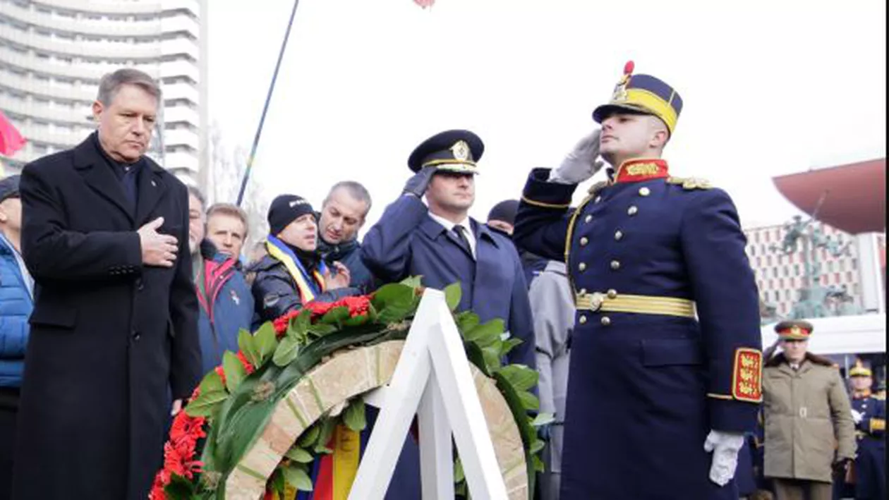 Klaus Iohannis, la comemorările din Piața Universității la împlinirea a 28 de ani de la Revoluție (VIDEO)