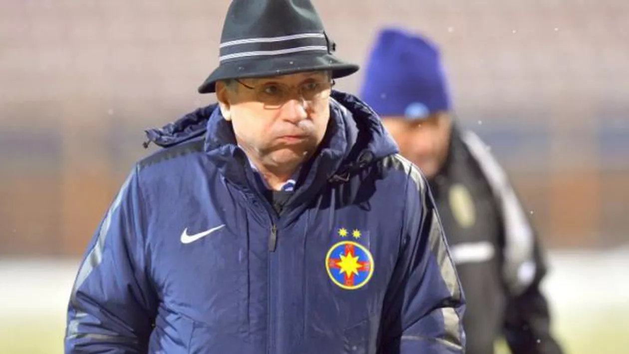 Omul de încredere al lui Gigi Becali scoate un volum de poezie