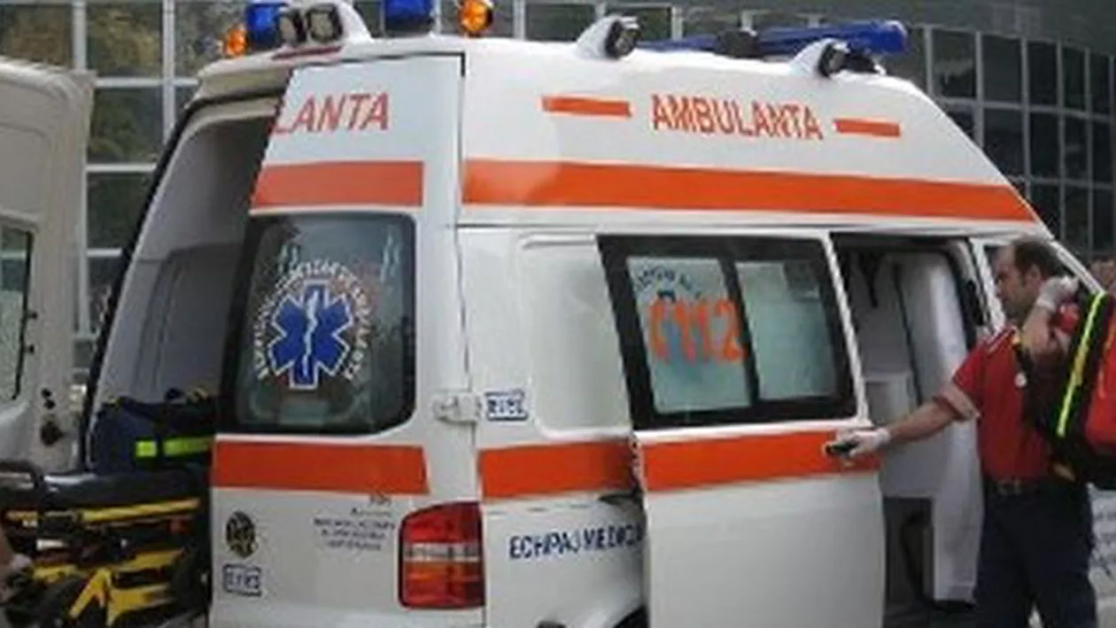 La spital, după două zile de ospăț: Românii au înroșit linia la 112 după masa de Crăciun (VIDEO)