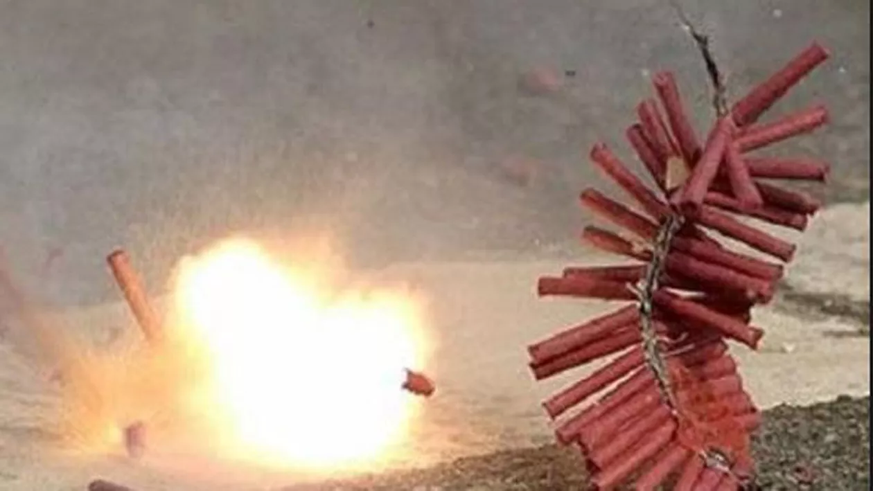 Petardele au provocat victime în noaptea de Revelion: Două persoane au murit, iar medicii au făcut mai multe amputări din cauza rănilor