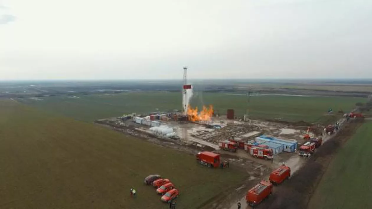 ISU Satu Mare: Flacăra incendiului de la sonda a fost stinsă