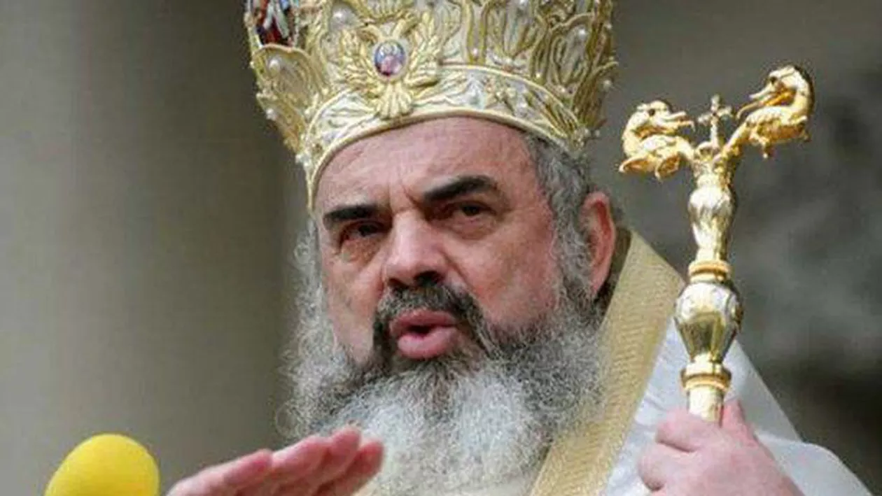 POLITICA STRUȚULUI. „Biserica nu se descurajează în misiunea ei, indiferent de sondaje.” PRIMA REACȚIE a Patriarhului DANIEL față de scăderea dramatică a ÎNCREDERII ÎN BISERICĂ
