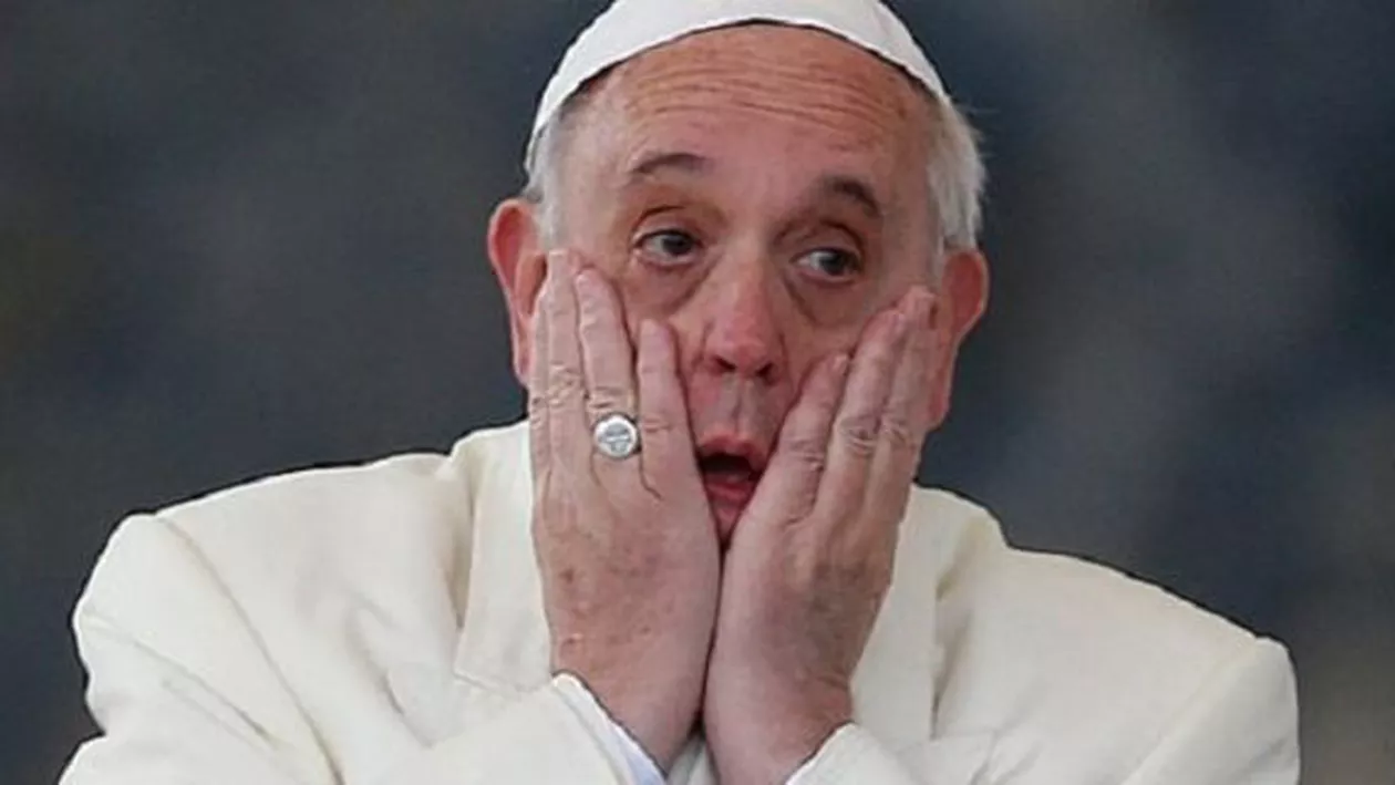 Scandal la Vatican: Omul Papei Francisc, implicat într-un amplu scandal de CORUPŢIE