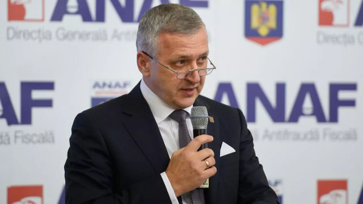 Gelu Diaconu, poză INCENDIARĂ cu alt fost șef al Fiscului, jucând POKER. "Când ai GAMBLING-ul în sânge e clar că ești competent să fii MARE ȘEF" (FOTO)
