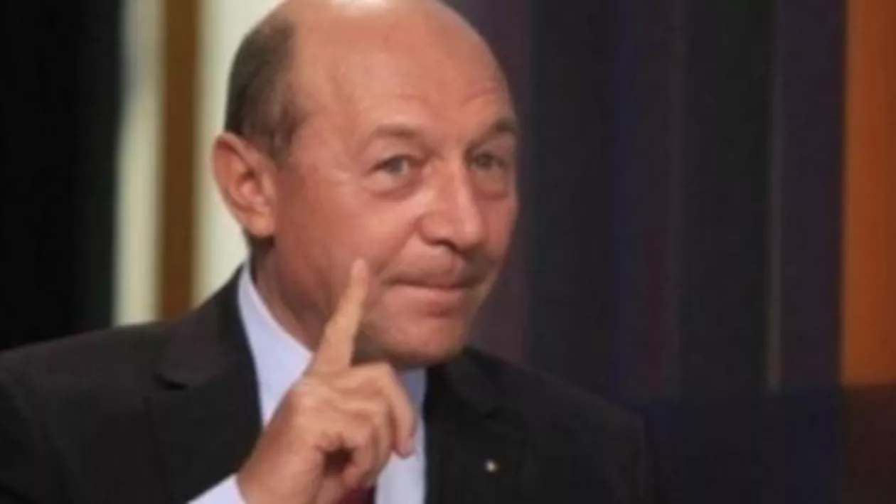 Băsescu: Mafiile transpartinice PNL – PSD funcţionează perfect. Au dat amnistie fiscală pentru dezvoltatorii imobiliari evazionişti