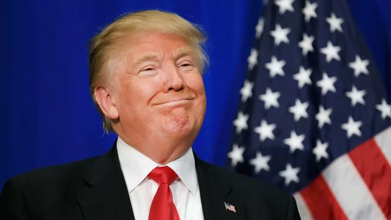 Trump NU vrea să RENUNȚE la ZIDUL de la graniţa cu Mexic