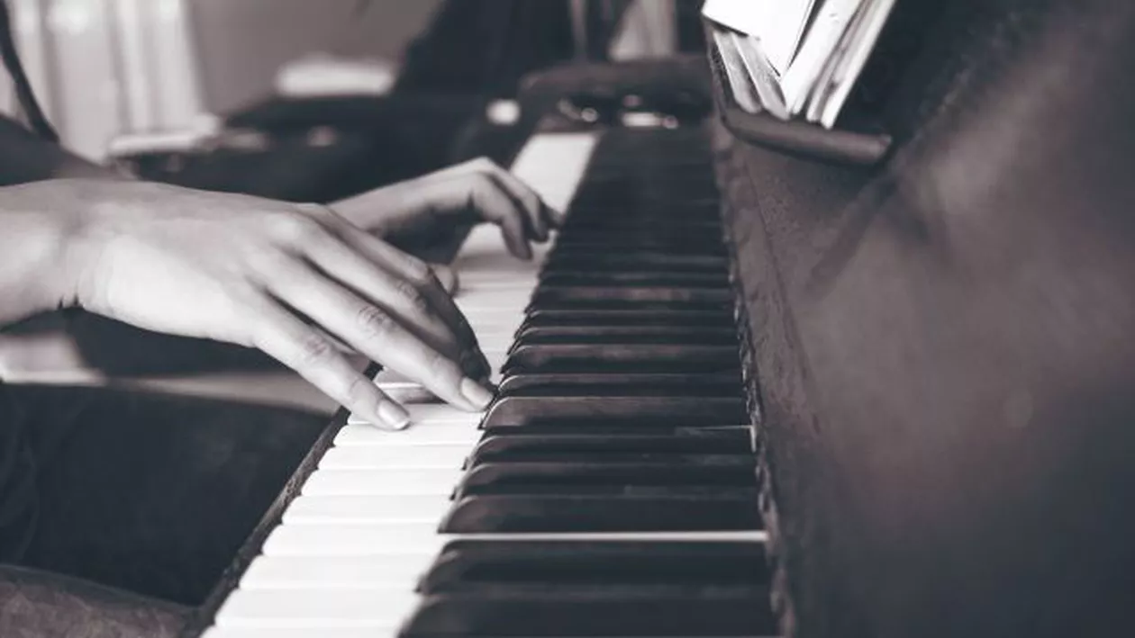 Pianist CONDAMNAT la închisoare. În perioada de glorie era asemuit cu Richard Clayderman