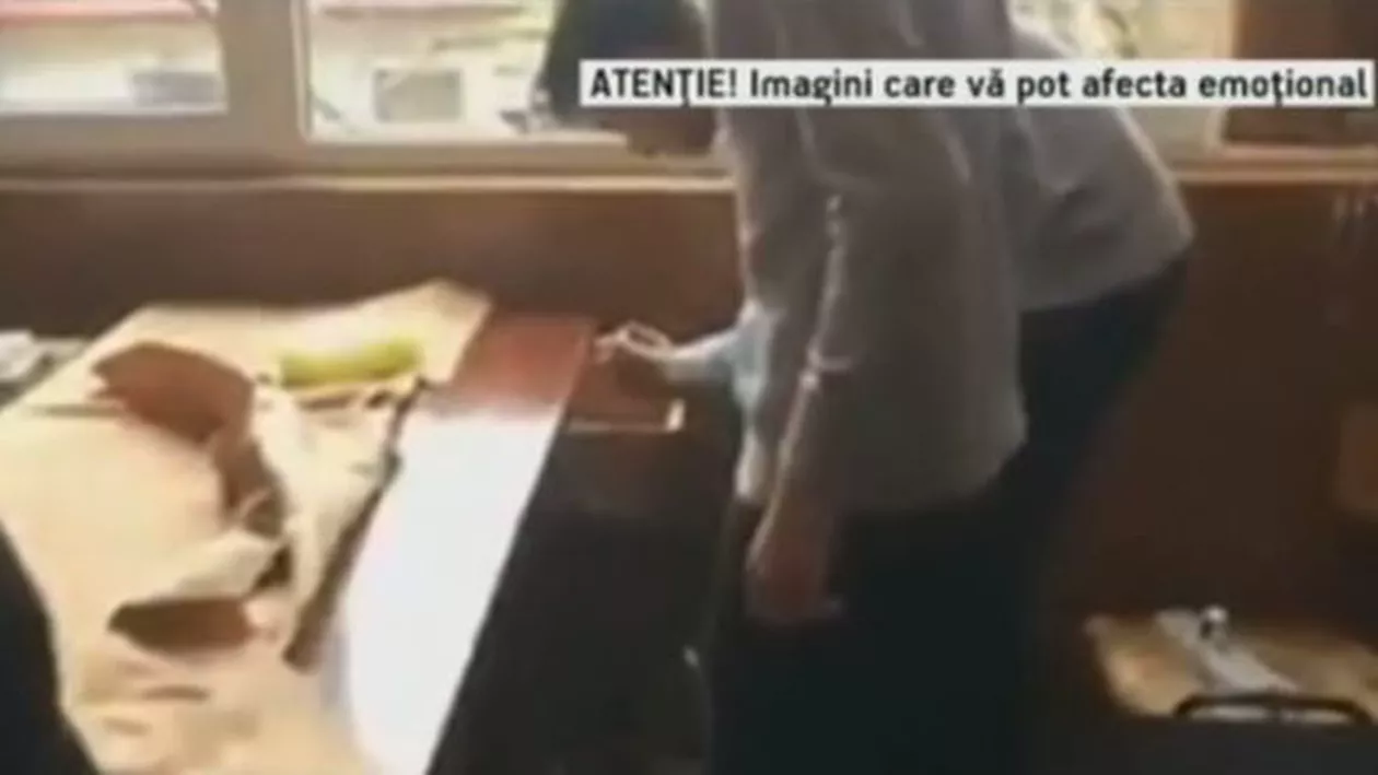 EXPLOZIE într-o sală de clasă! Distracția le putea fi fatală unor elevi din Ineu (VIDEO)