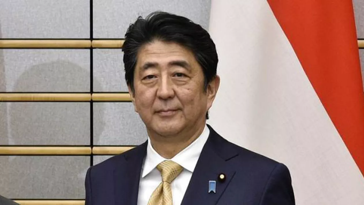Reacție INCREDIBILĂ a presei japoneze cu privire la românii ce i-au cerut SCUZE premierului Abe