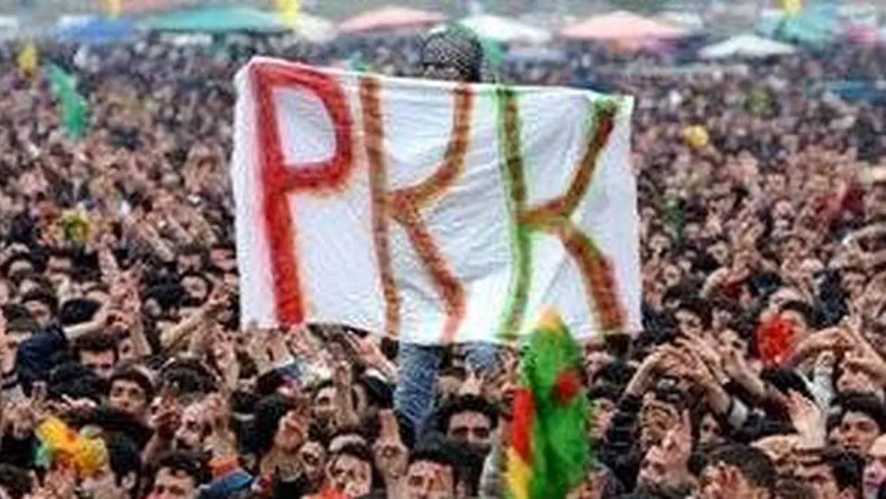 Germania: Poliţia dispersează manifestaţia kurzilor organizată la Koln împotriva ofensivei turce în Siria (VIDEO)