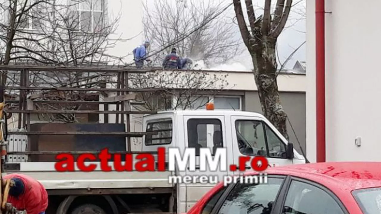 Incendiu la Spitalul de Psihiatrie din Baia Mare! Pompierii intervin în forță chiar ACUM! (VIDEO)