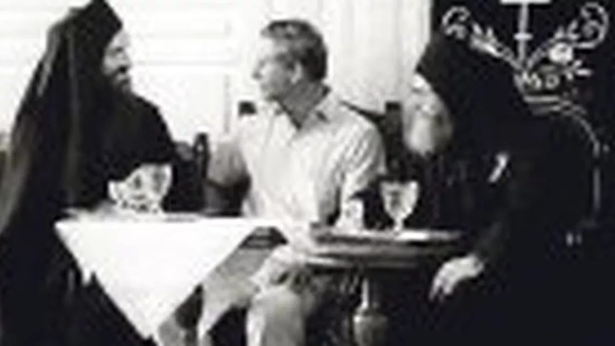 EXPLOZIV: PRINȚUL CHARLES s-ar fi convertit la ORTODOXIE (FOTO)