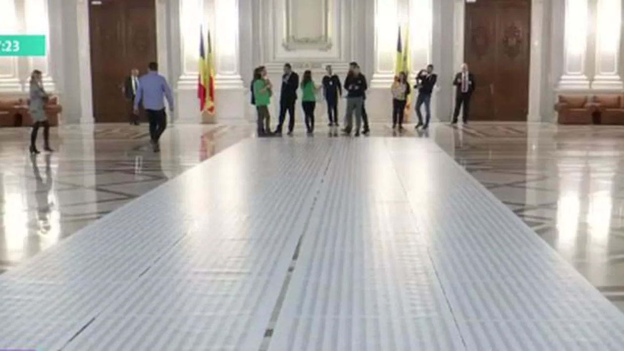 140.000 de semnături, depuse la Parlament împotriva modificării Legilor Justiției. Reacția senatorilor PSD