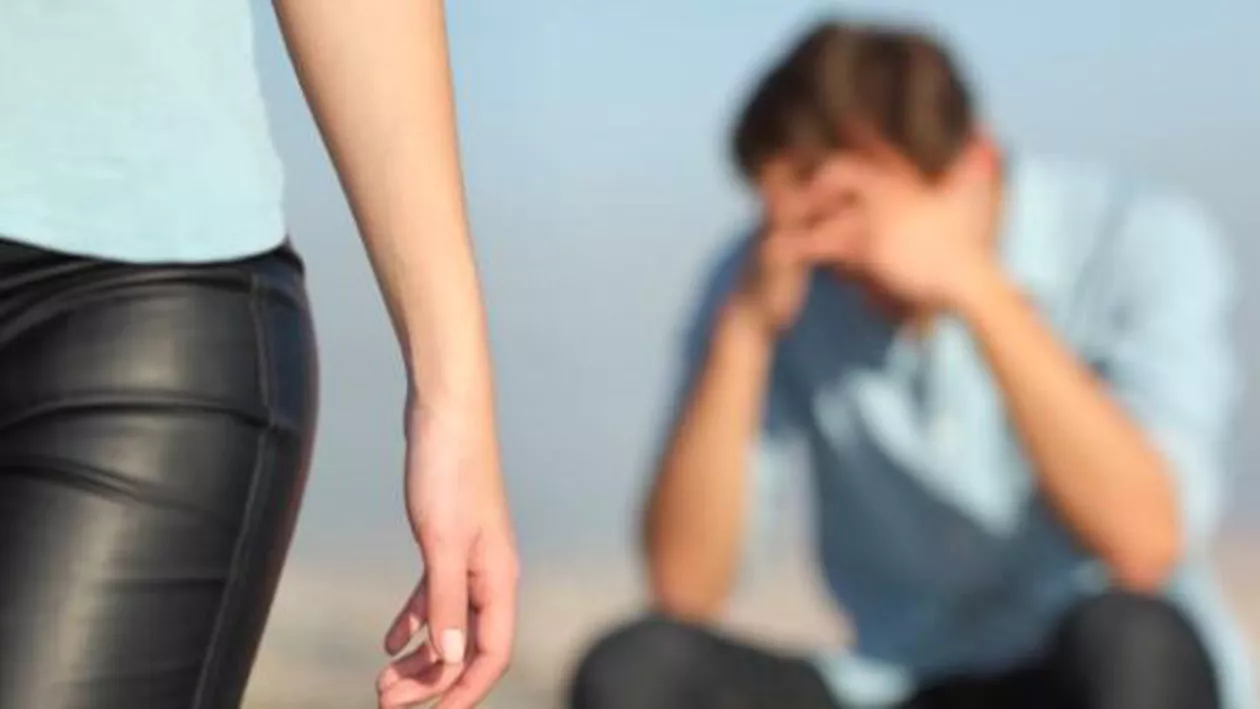 TOPUL ZODIILOR care nu rezistă în relaţiile de lungă durată