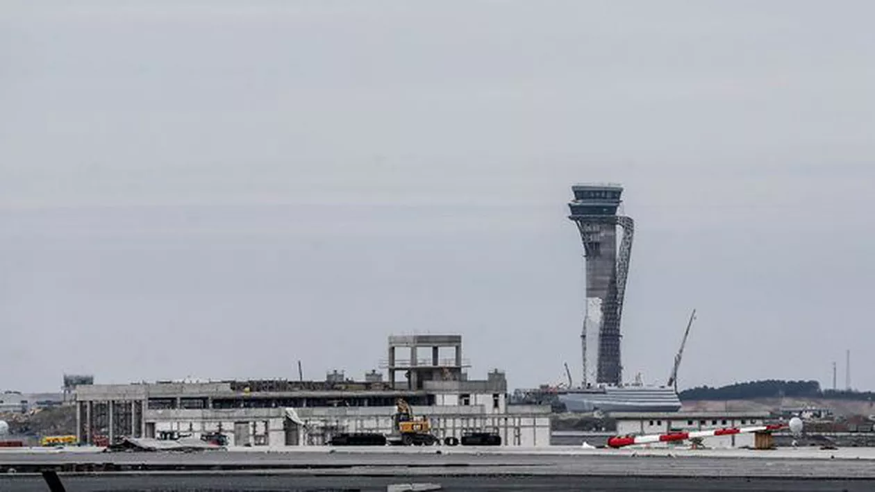 Turcia construiește cel mai mare aeroport din lume. Unde va fi localizat și câte avioane va primi simultan