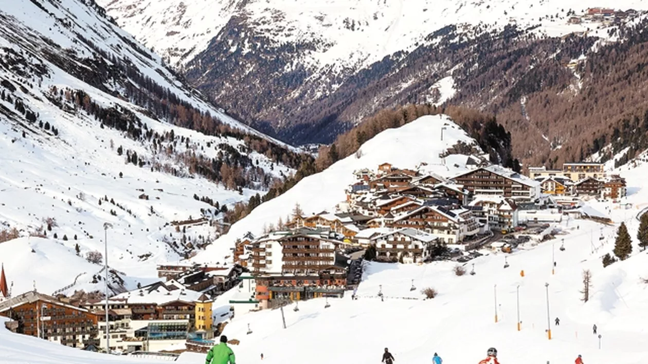 TRAGEDIE în Franța: Trei schiori AU  MURIT într-o AVALANȘĂ produsă în munții Pirinei