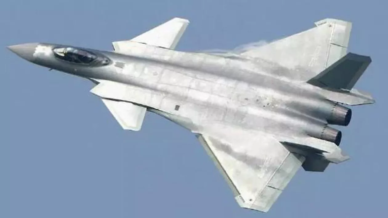 Spaima americanilor devine realitate. Chinezii şi-au prezentat noul avion invizibil. Deja operațional, avionul are, totuși, un minus