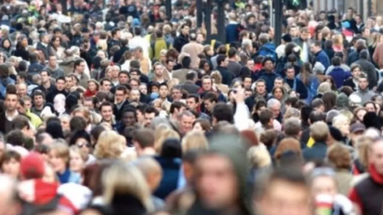 Date ALARMANTE: România pierde SUTE DE MII de locuitori în fiecare zi 