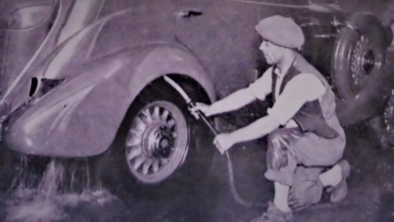 NU ȘTIAI ASTA! Care a fost prima mașină produsă în România (nu e Dacia)