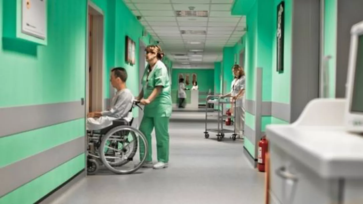 Scandalul abonamentelor la clinicile private: Abonaţii, discriminaţi în raport cu cei ce plătesc pe loc