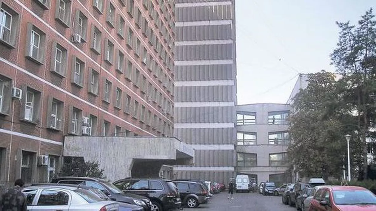 Bărbat bolnav de cancer, lăsat de rude să moară de frig și foame