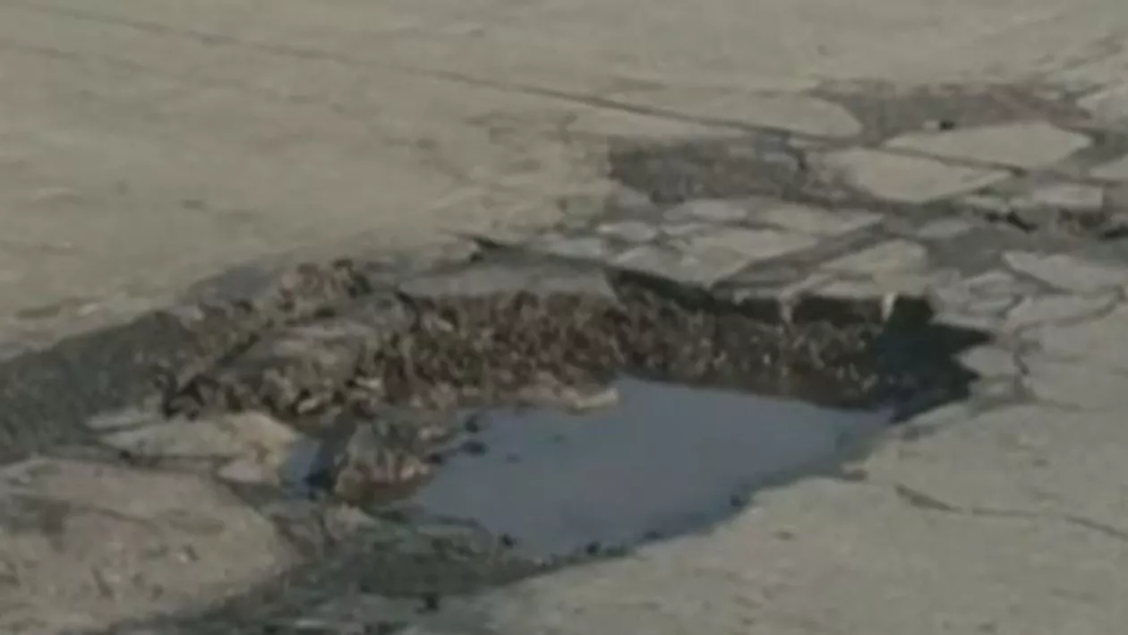 Autostrada Soarelui, ”ciuruită” după viscol (VIDEO)