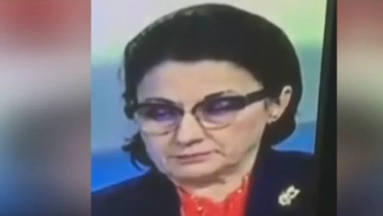 Ecaterina Andronescu reacționează după ce ar fi fost surprinsă ațipind în direct: Nu dormeam, închideam ochii (VIDEO)