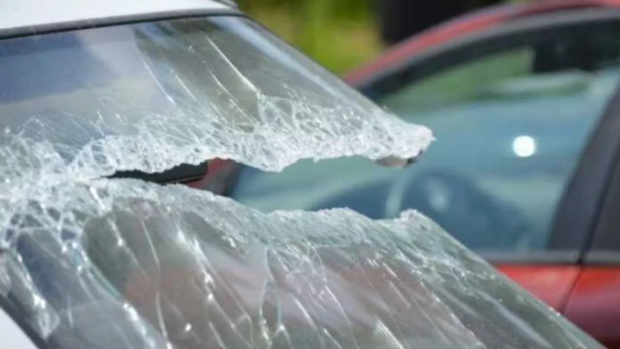 Hunedoara: Un mort şi trei răniţi în urma unui accident 