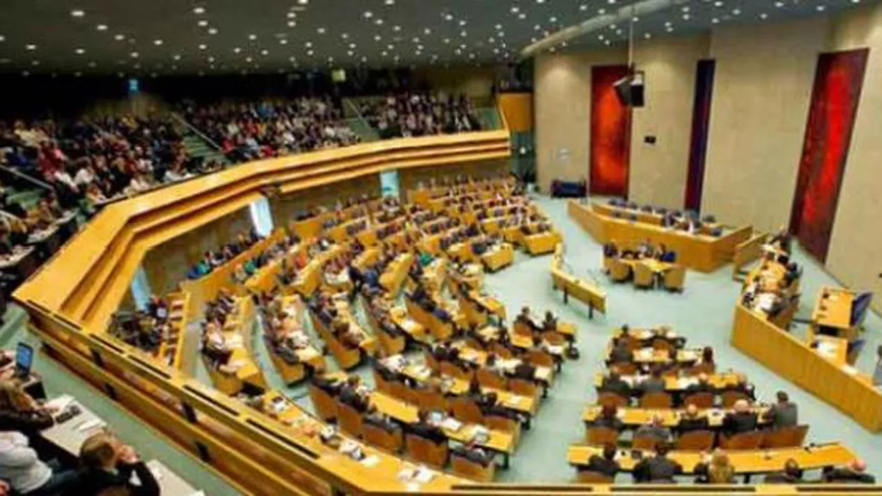 Olanda: Activitatea Parlamentului a fost întreruptă din cauza unei tentative de sinucidere (VIDEO)