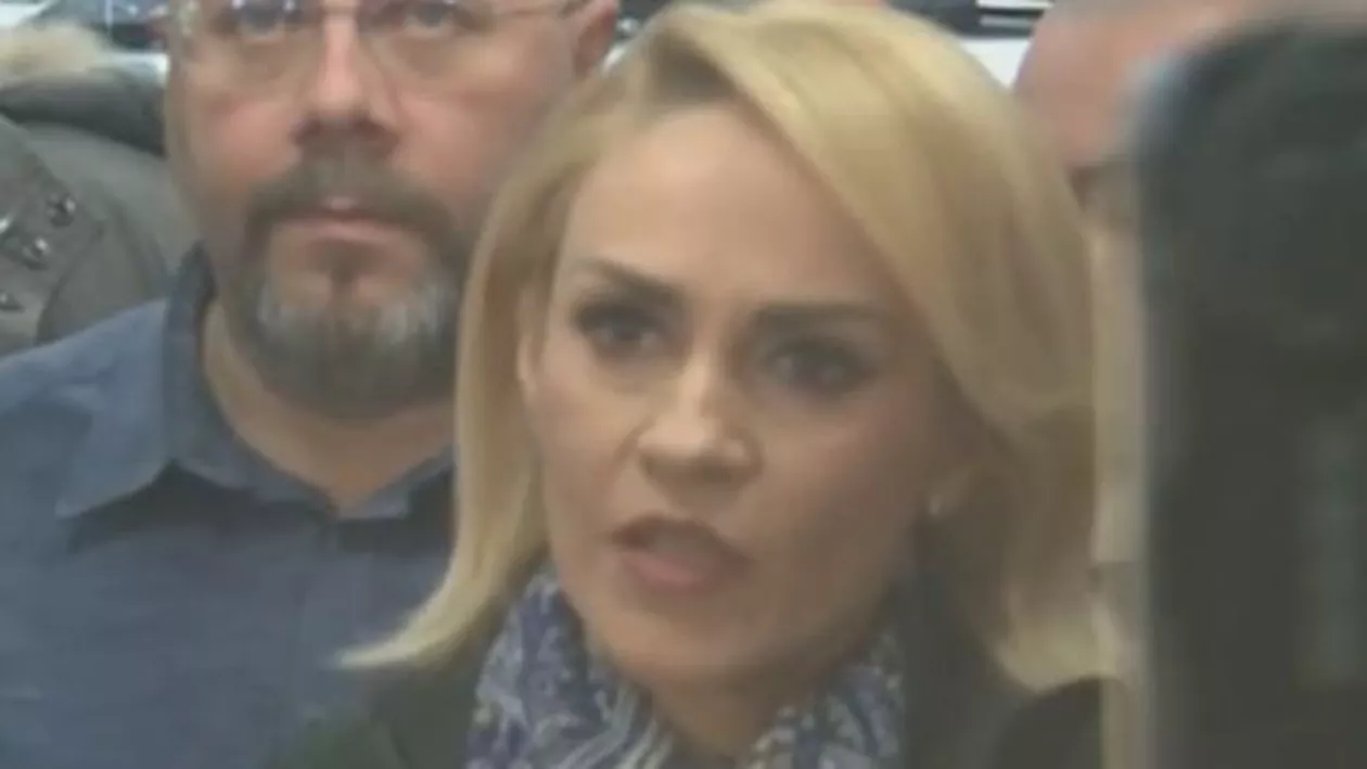Gabriela Firea: Utilajele de deszapezire vor acționa permanent, până când arterele principale, secundare, trotuarele și aleile vor fi curățate (VIDEO)