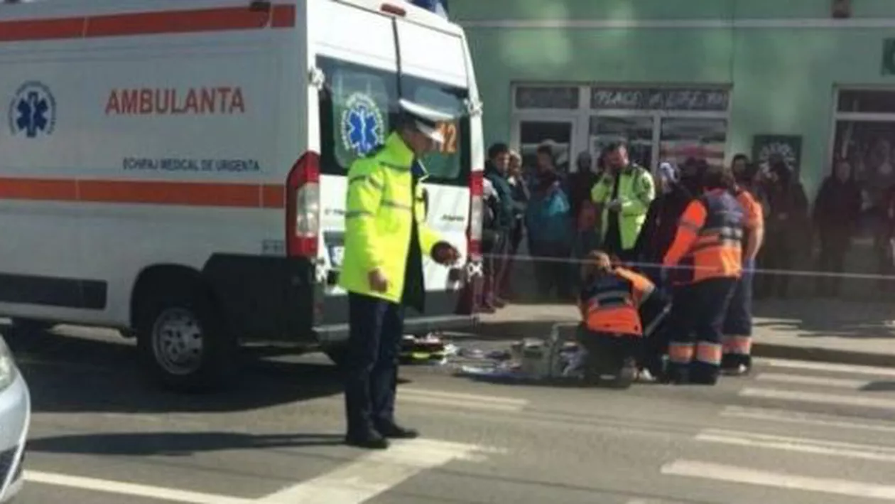 Cluj: Tânăr surdo-mut, lovit mortal pe trecerea de pietoni de o ambulanţă