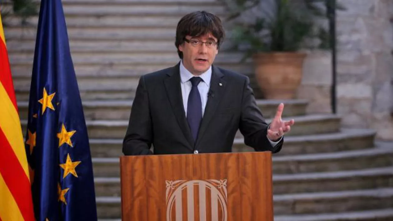 Barcelona: 89 de persoane rănite şi alte patru reţinute, în timpul protestelor față de arestarea lui Carles Puigdemont (VIDEO)