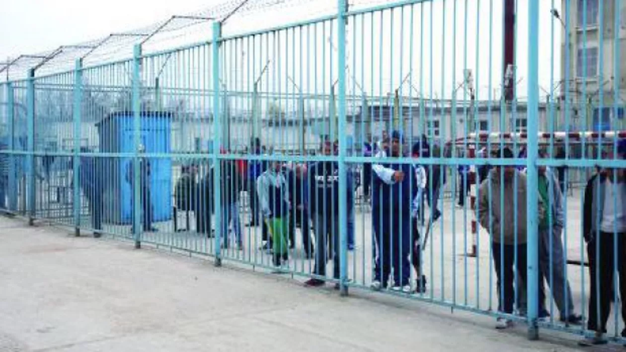 Proiect PSD-PNL: Persoanele ”vulnerabile” care ies din închisoare primesc îmbrăcăminte, hrană şi transport gratuit 