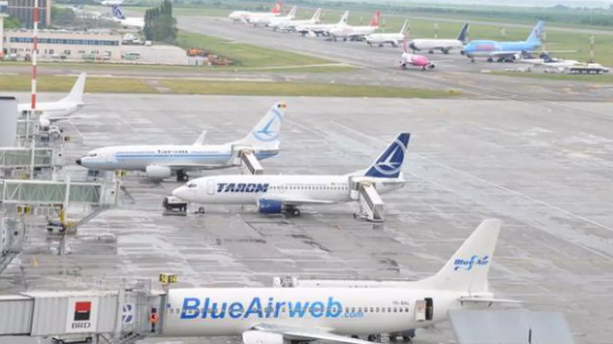 Incident GRAV pe Aeroportul Otopeni: O bucată de pistă s-a DISLOCAT la decolarea unui Boeing 747 (FOTO)