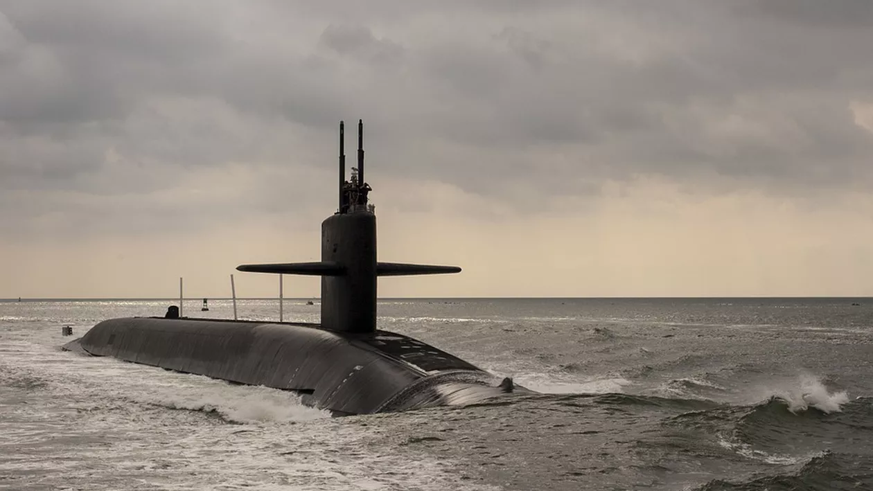 Ameninţarea vine din adâncuri. Submarinele Rusiei care colcăie în mări şi oceane ar putea distruge cablurile submarine de internet, avertizează comandatul suprem al NATO în Europa