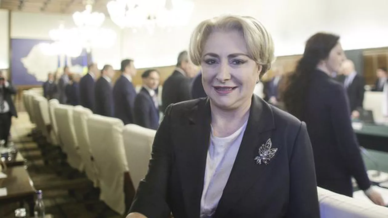 VIORICA DĂNCILĂ, contrazisă și de Ministrul Educației! Când își vor primi profesorii SALARIILE