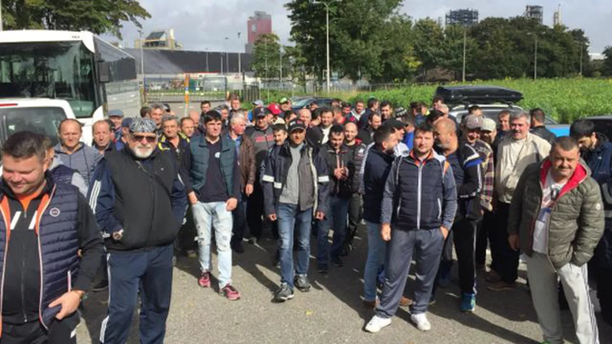 Situație REVOLTĂTOARE în Olanda: Românii vor fi INTERZIȘI în mai multe orașe