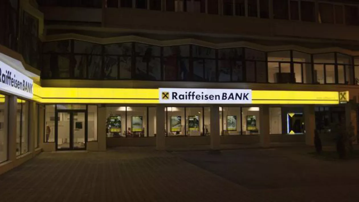 Raiffeisen, aproape de tranzacţia anului pe piaţa bancară. Ci gigant vrea să-i cumpere subsidiara din Polonia