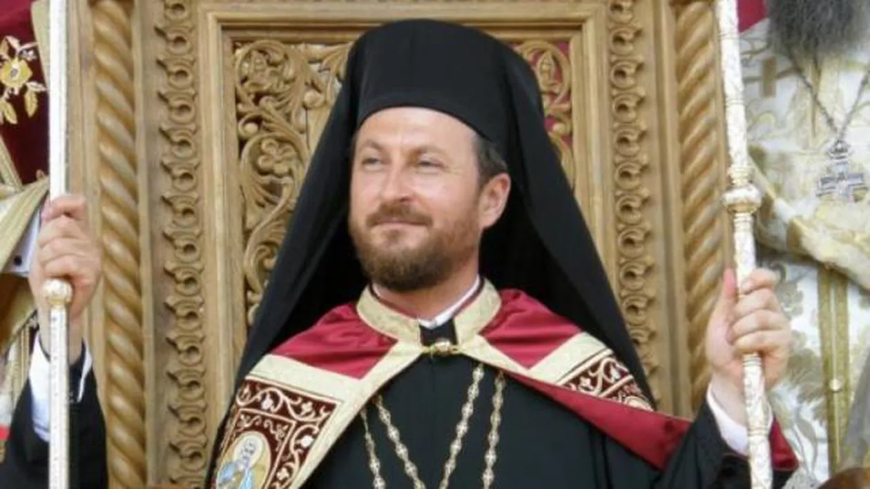 CUTREMUR în sânul bisericii! Fostul episcop al Huşilor LANSEAZĂ ACUZAȚII GRAVE: A fost şantajat de preoți