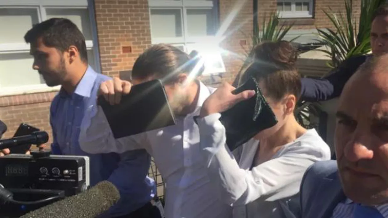 Cuplu arestat după ce și-ar fi ținut fetița de 20 de luni pe o dietă strict vegană