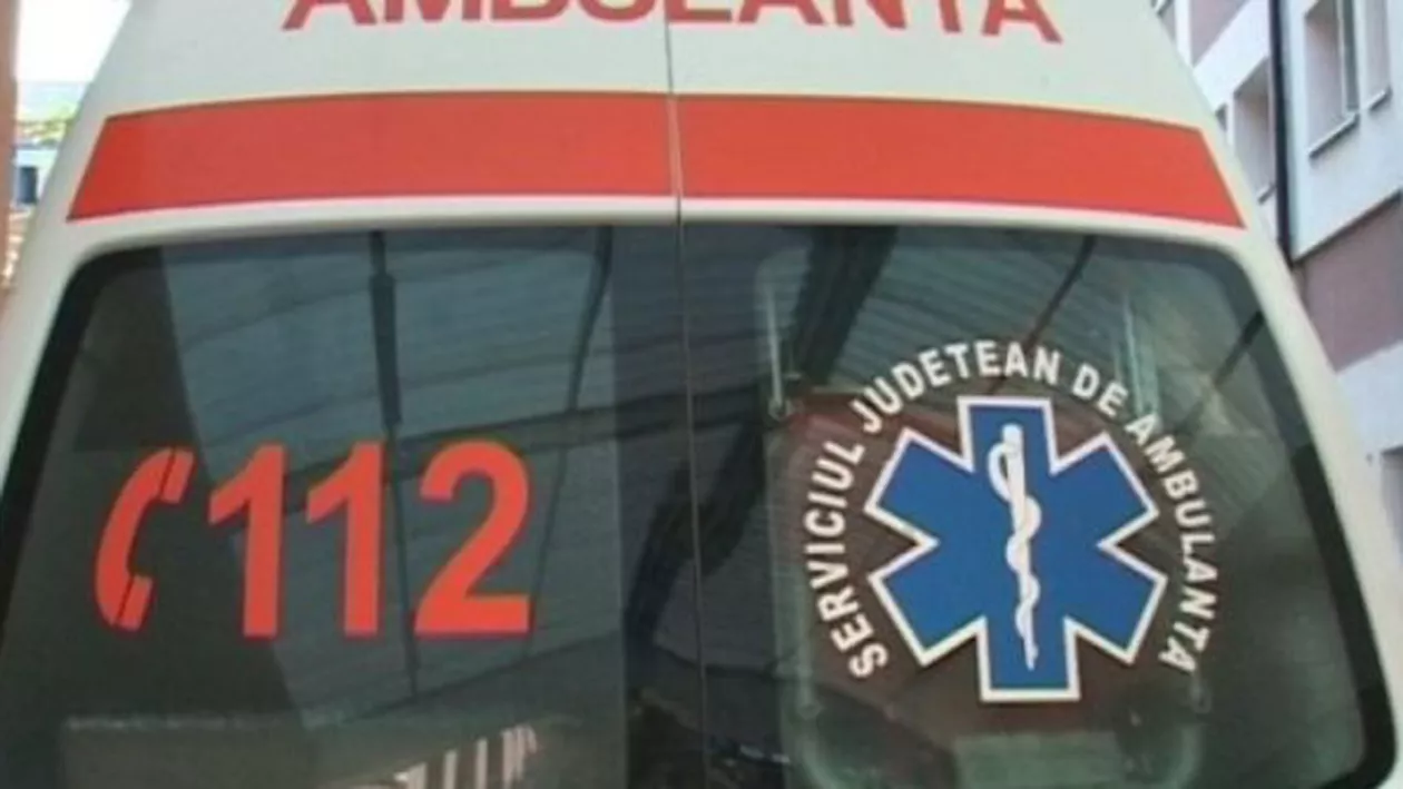 MIRACULOS! Un copil de 2 ani a SUPRAVIEŢUIT căderii de la etajul 6 al unui bloc din Bucureşti!