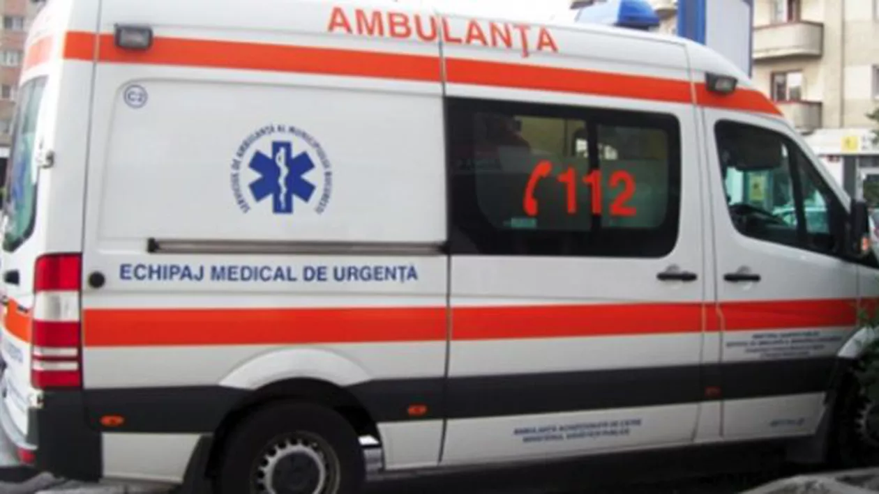 Suceava: Două femei dintr-o comună cheamă ambulanța zilnic. Ce fac acestea când ajung în oraș