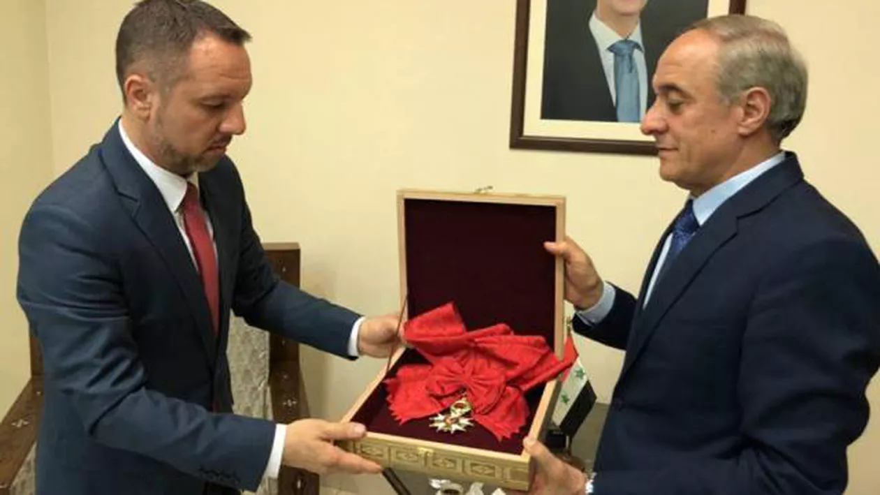 Siria: Preşedintele a returnat Franței, prin intermediul Ambasadei României, Legiunea de Onoare