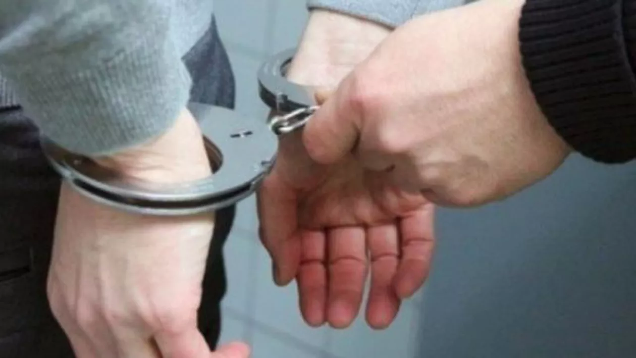 Vaslui: Un bărbat a fost bătut cu BESTIALITATE de doi tineri. Victima a zăcut în drum o noapte întreagă. Ce motiv au avut agresorii